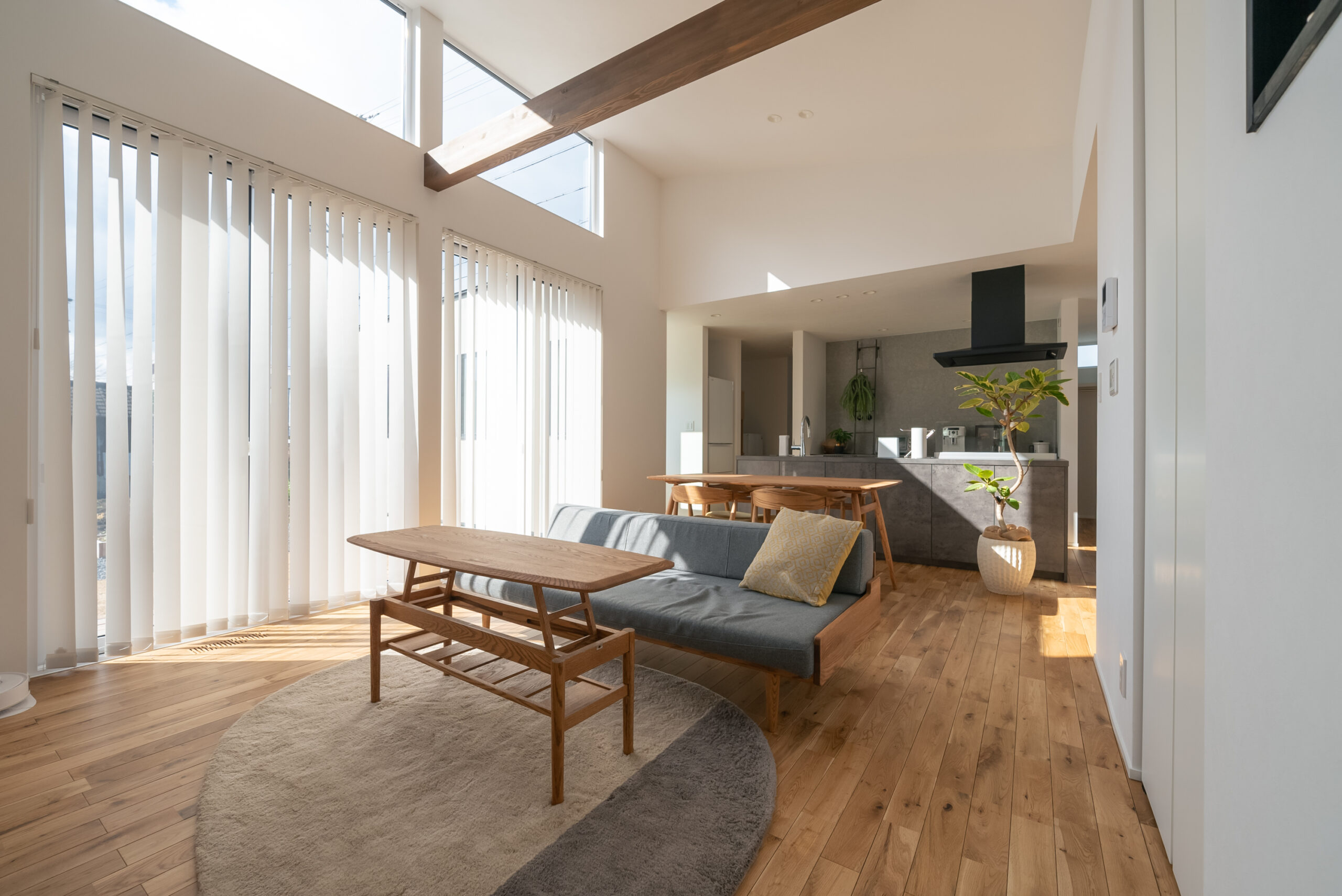 勾配天井リビング