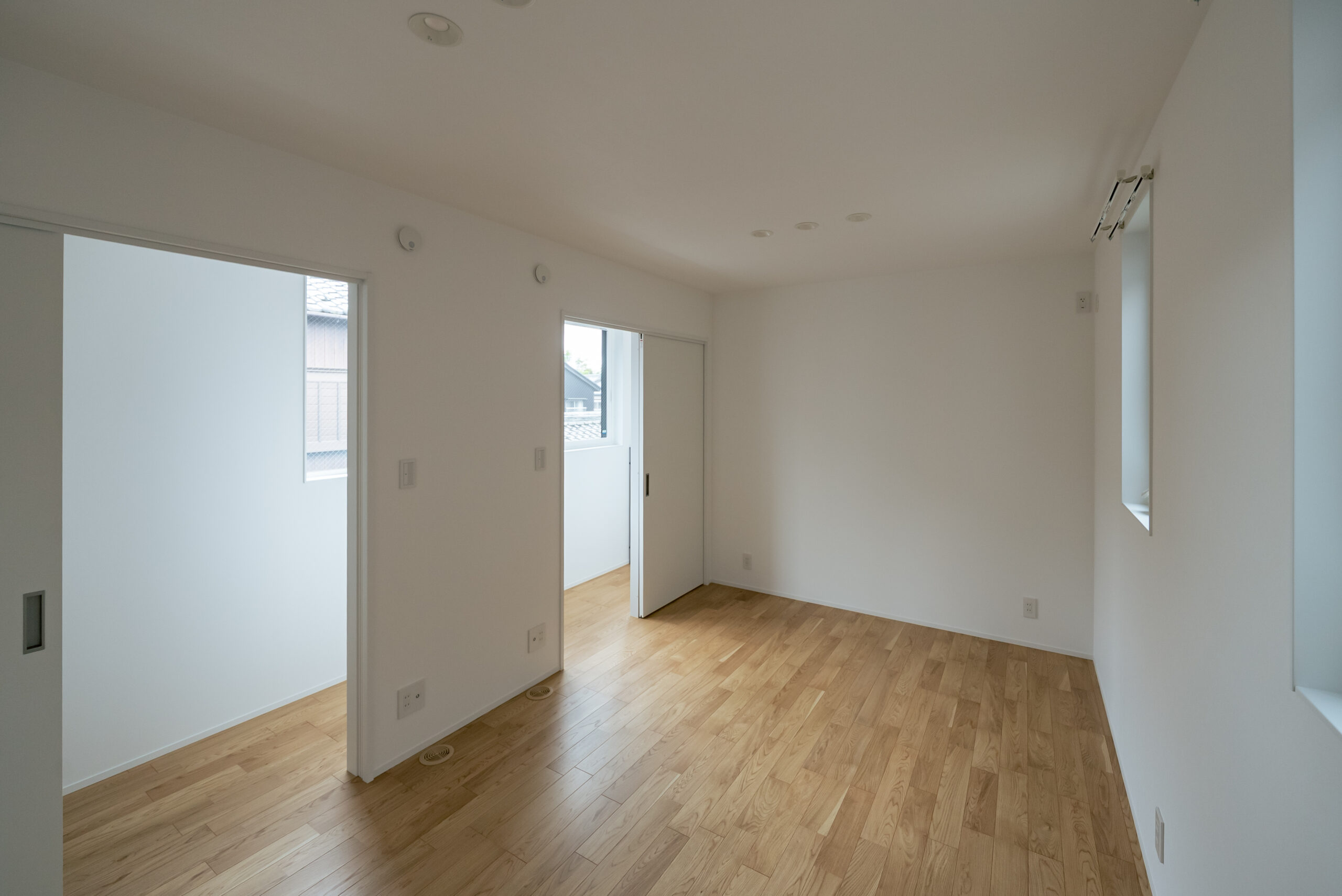 子供の成長を考えた将来間仕切りできる子供部屋