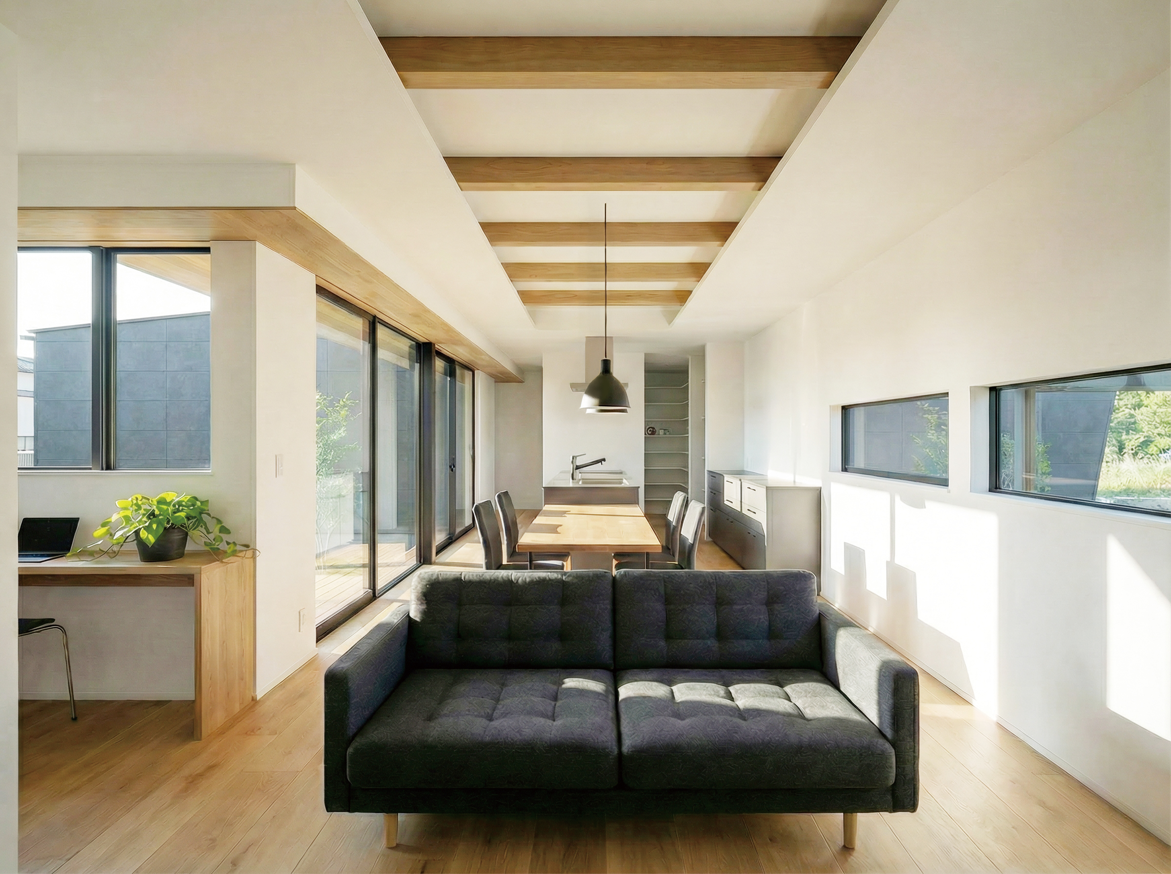 Firefly_Gemini-Flash_Only-the-exterior-walls-should-use-the-material-shown-in-the-second-reference-image2 (1)